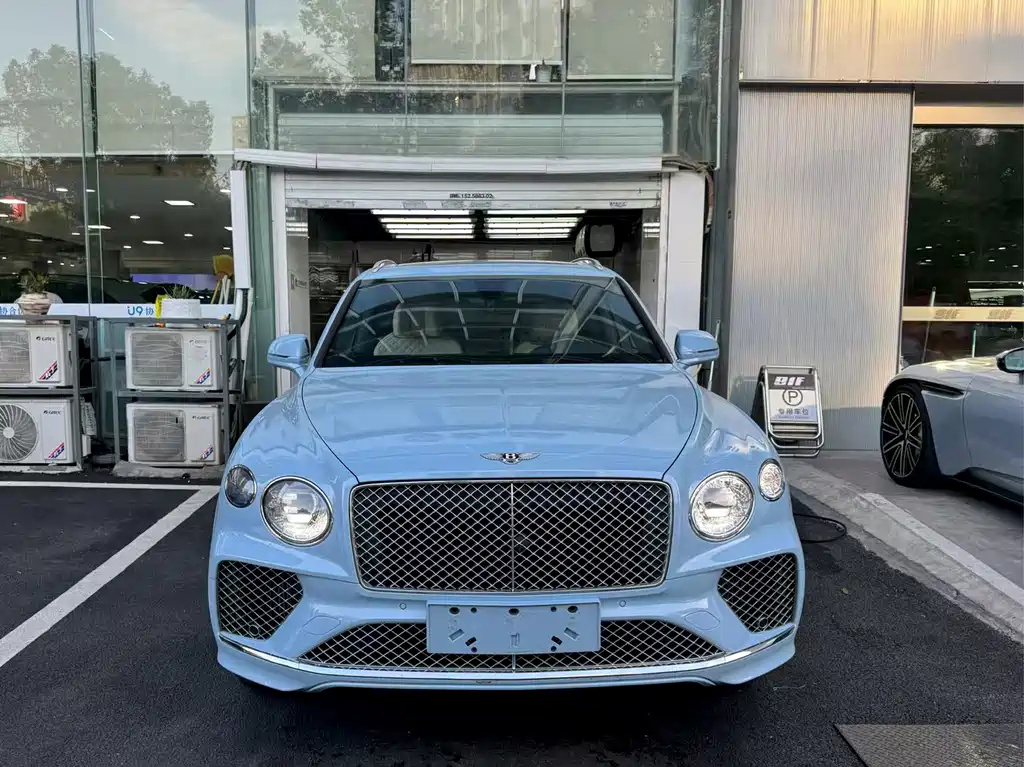Bentley Bentayga PHEV — миниатюра 2