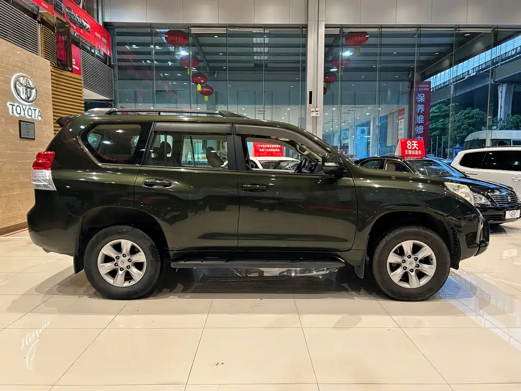 Toyota Prado (Import) — миниатюра 5