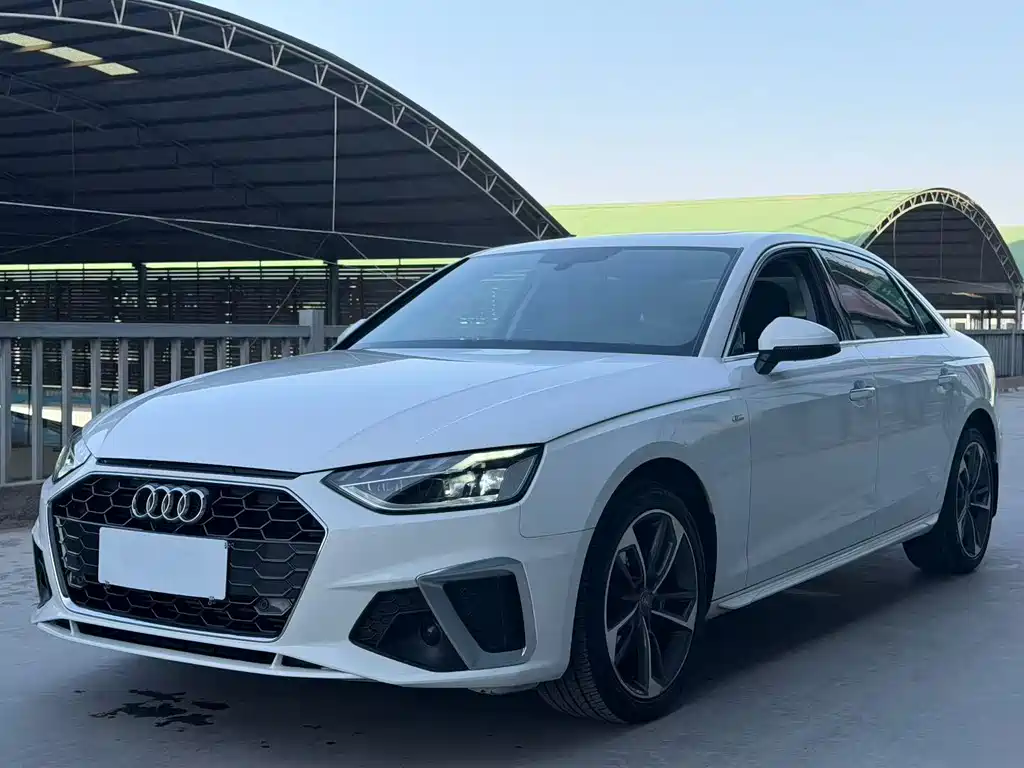 Audi A4L 2022