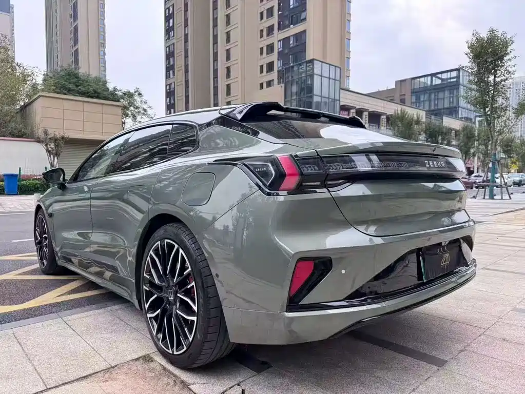 ZEEKR EXTREME KRYPTON 001