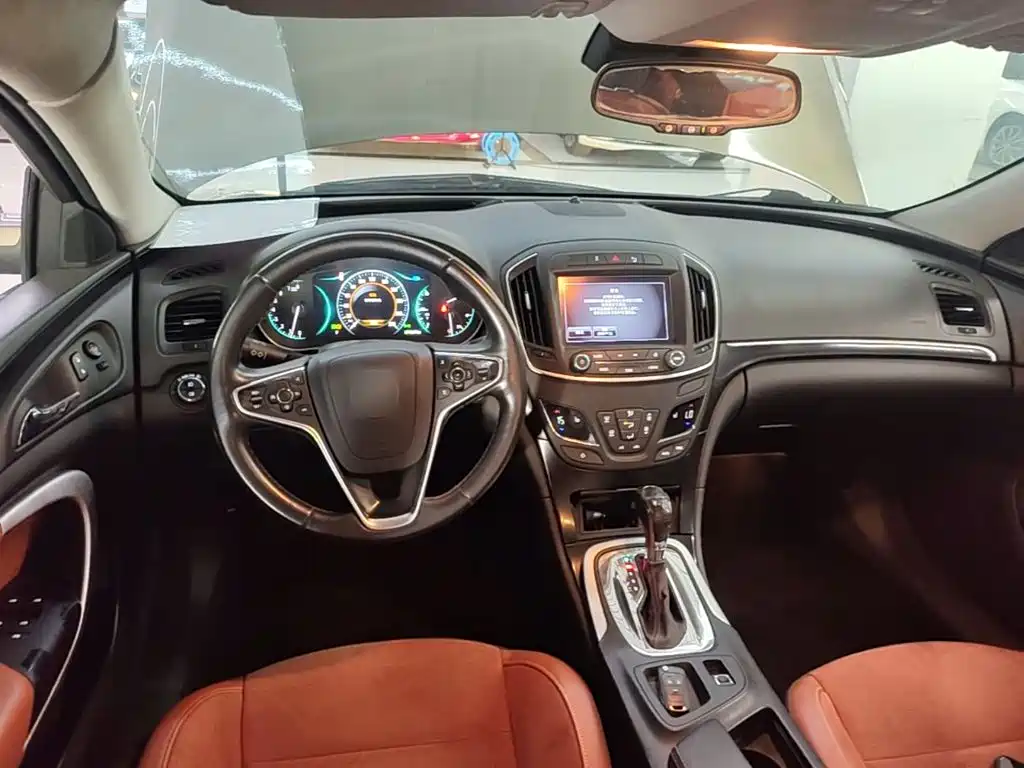 Buick Regal — миниатюра 10