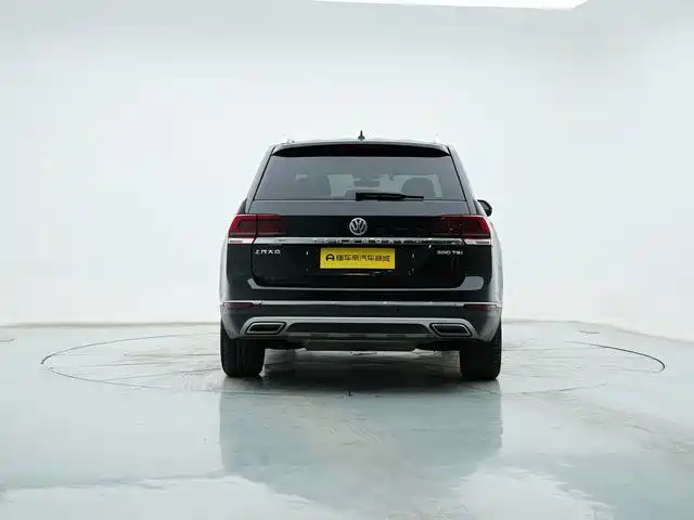 Volkswagen Teramont — миниатюра 2