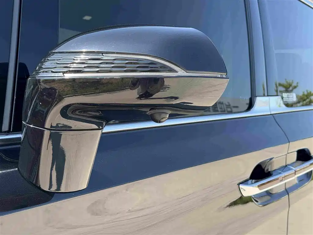 Hongqi Hongqi HQ9 PHEV — миниатюра 25