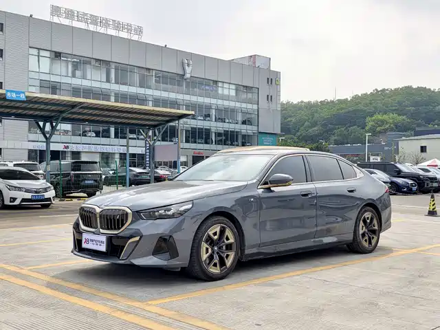 BMW I5 2024