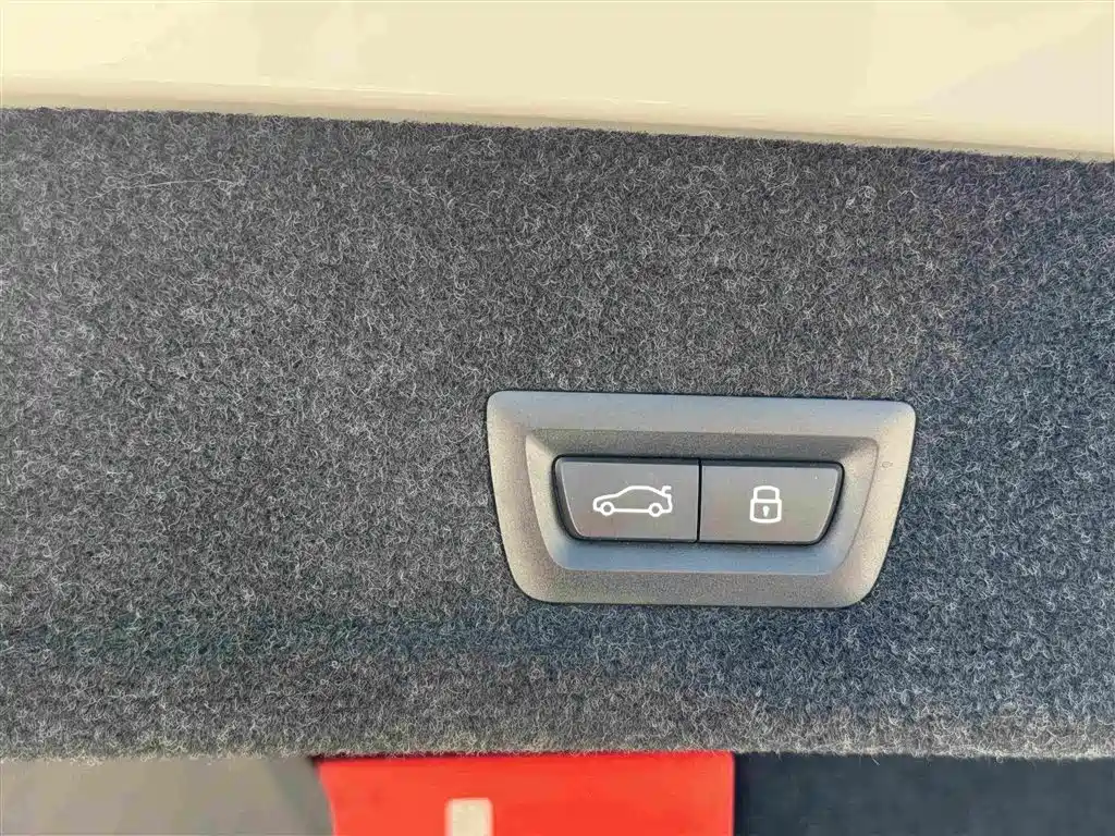 BMW 3 Series — миниатюра 19