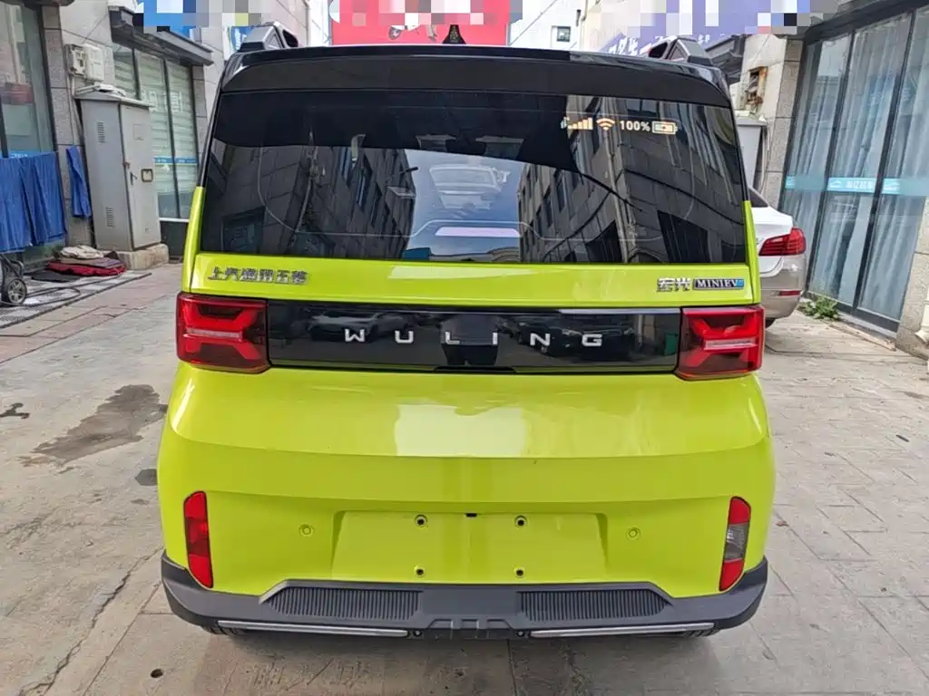 Wuling MINIEV — миниатюра 6