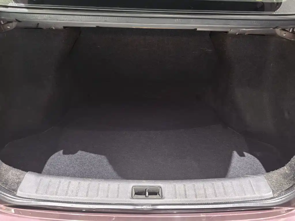 Nissan Sylphy — миниатюра 14