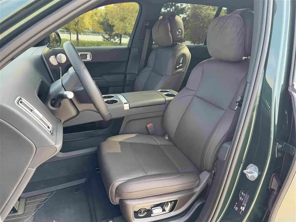 Li Auto Li L9 — миниатюра 4