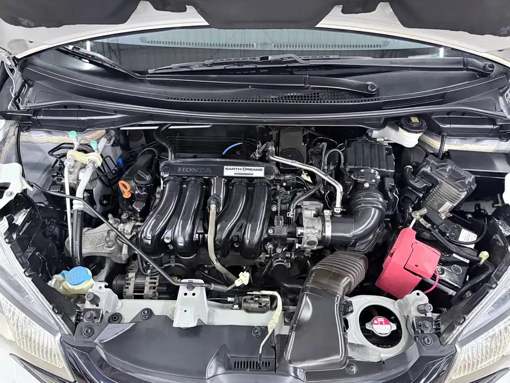 Honda Fit — миниатюра 14