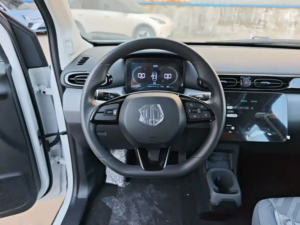 Leapmotor Leapmotor T03 — миниатюра 11