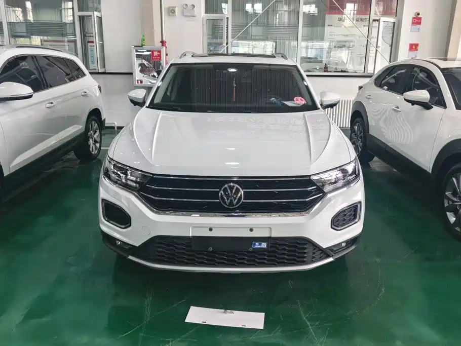 Volkswagen T-Roc — миниатюра 2