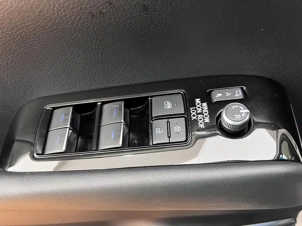 Toyota Alphard — фотографии объявления, Фото 16