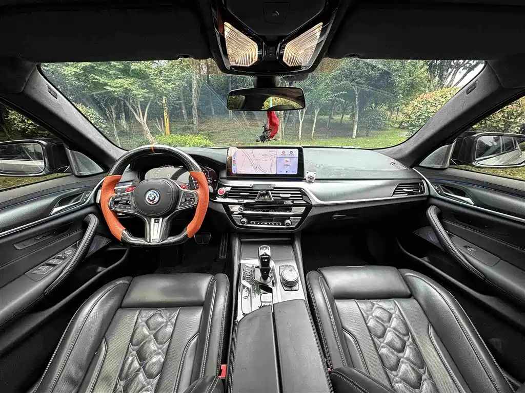 BMW 5 Series (Import) Facelift 540i Elegant Edition M Sport Package, фото 5