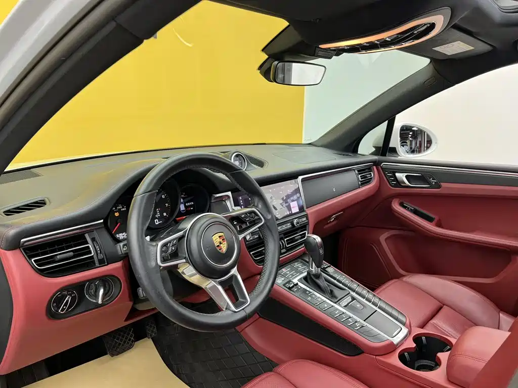 Porsche Macan — миниатюра 27
