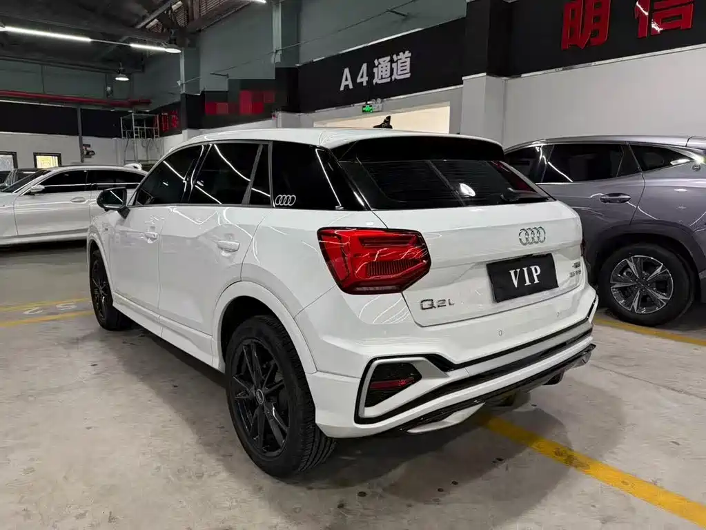 Audi Q2L — миниатюра 9