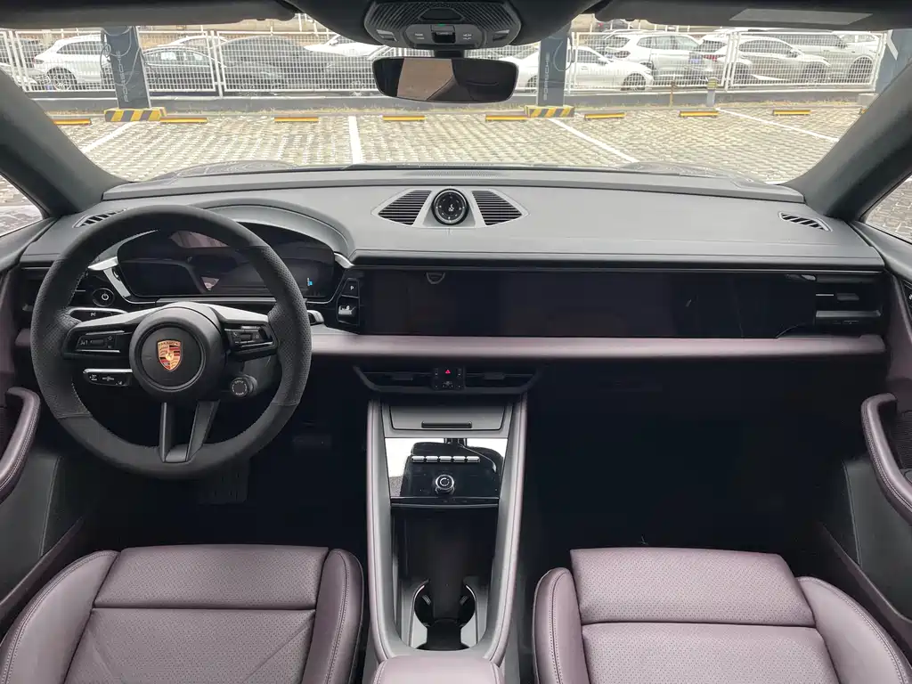 PORSCHE MACAN NEW ENERGY