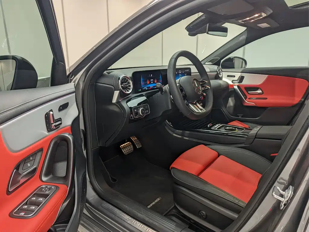 MERCEDES-BENZ A CLASS AMG