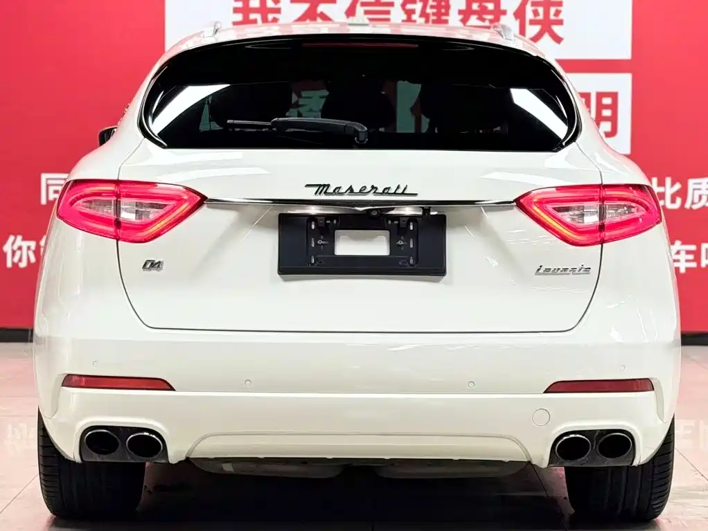 Maserati Levante — миниатюра 5