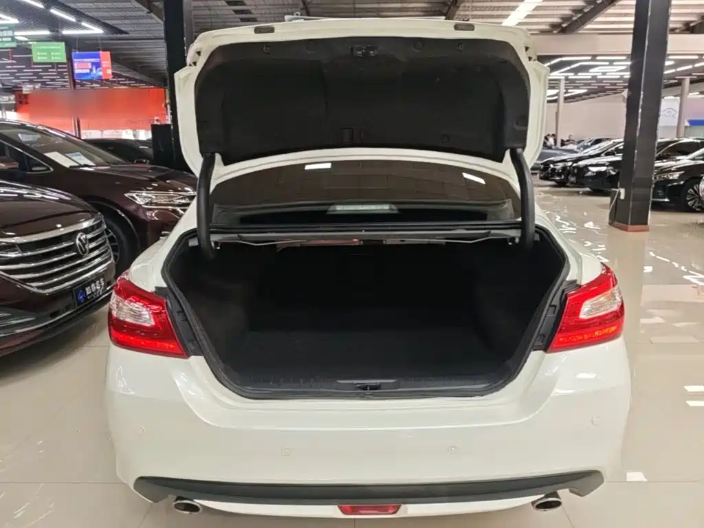 Nissan Teana — миниатюра 19