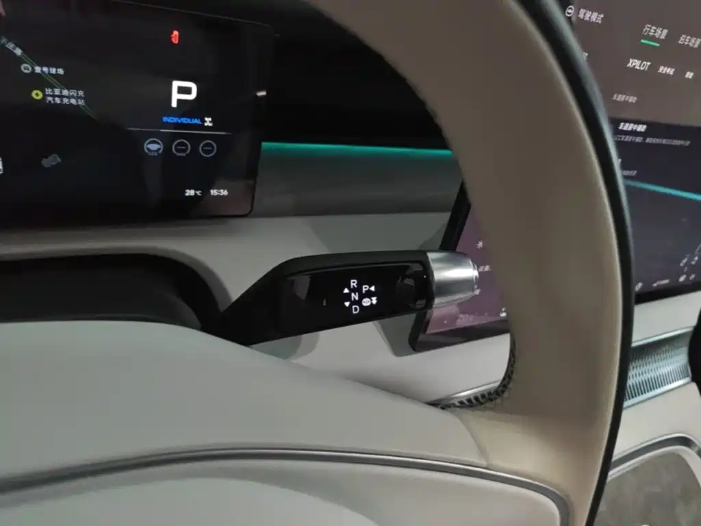 XPeng X9 — миниатюра 14