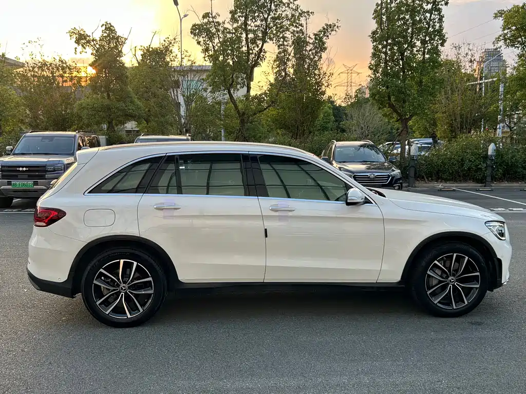 Mercedes-Benz GLC — миниатюра 4