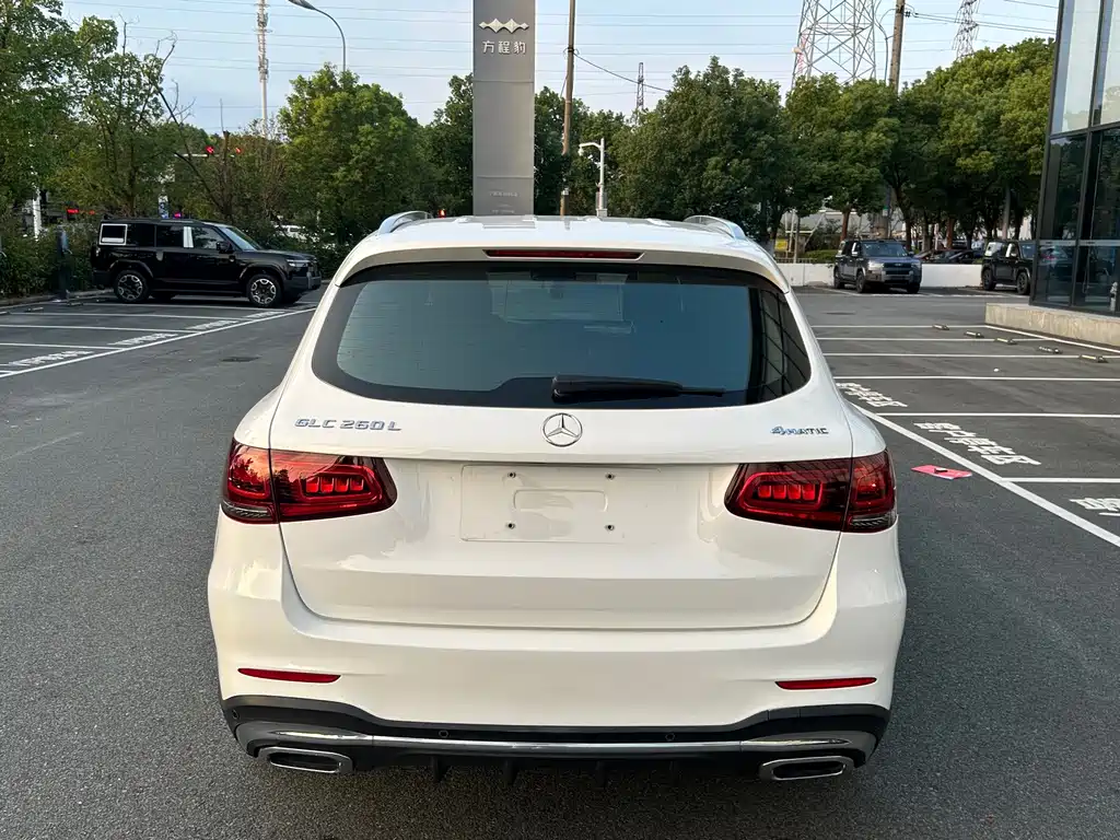 Mercedes-Benz GLC — миниатюра 17