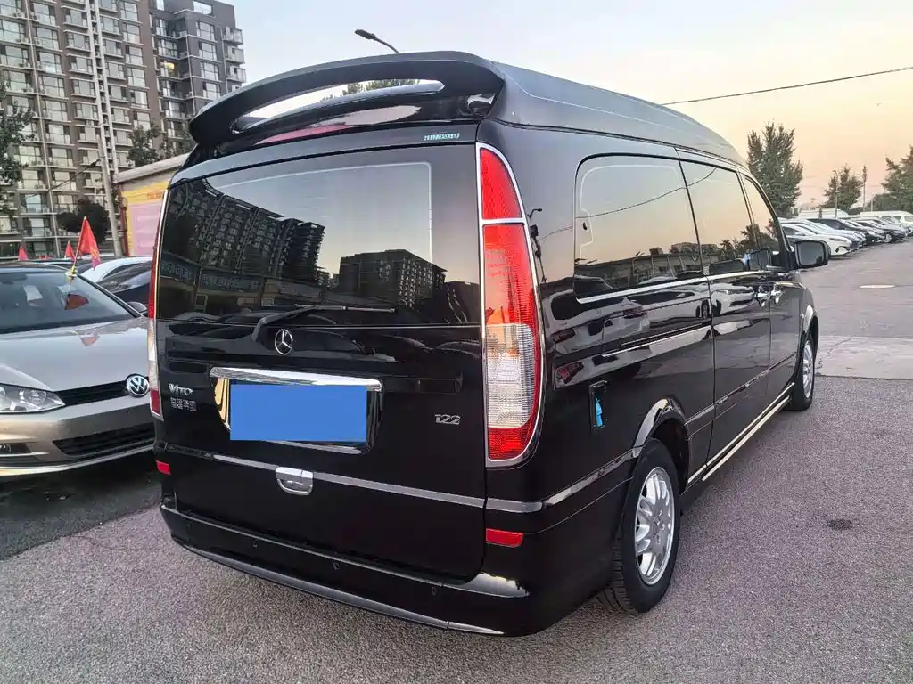 Mercedes-Benz Vito — миниатюра 3