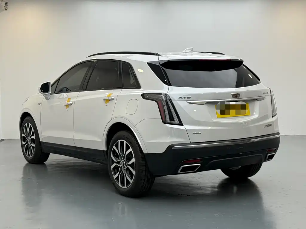 Cadillac XT5 2023 2.0T Luxury