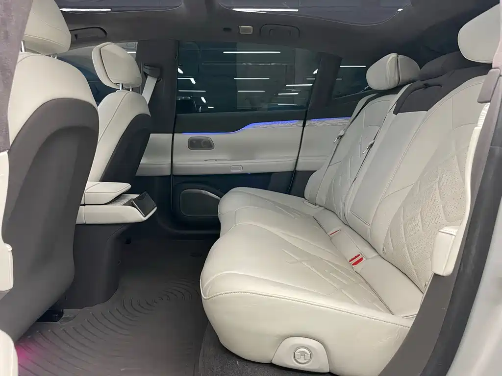 NIO ET7 — миниатюра 13