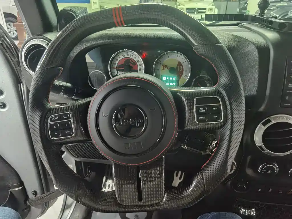 Jeep Wrangler — миниатюра 14