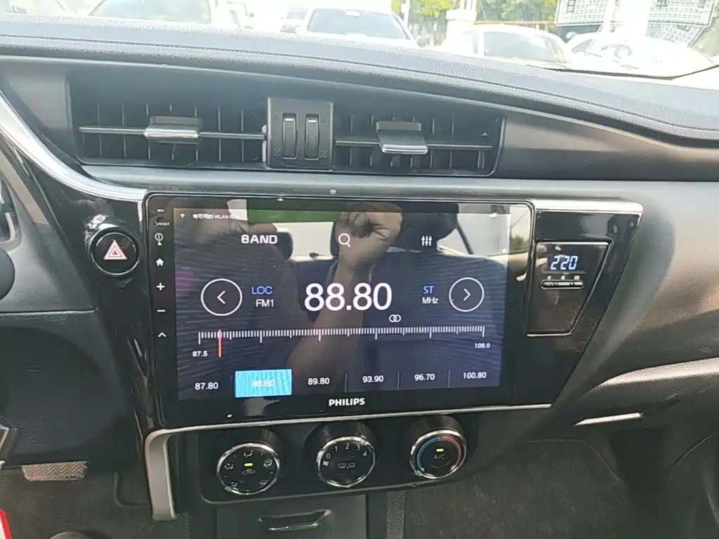 Toyota Corolla — миниатюра 13