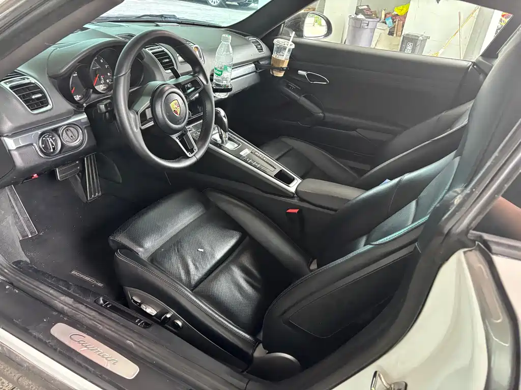 Porsche Cayman 2015 Cayman Style Edition 2.7L