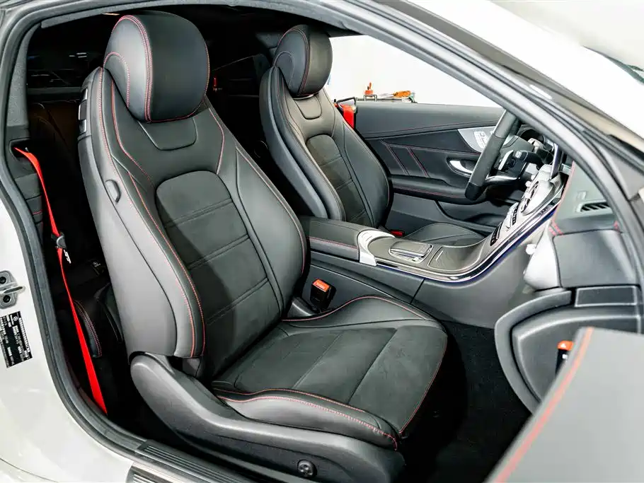 Mercedes-Benz C-Class (Import) — миниатюра 19