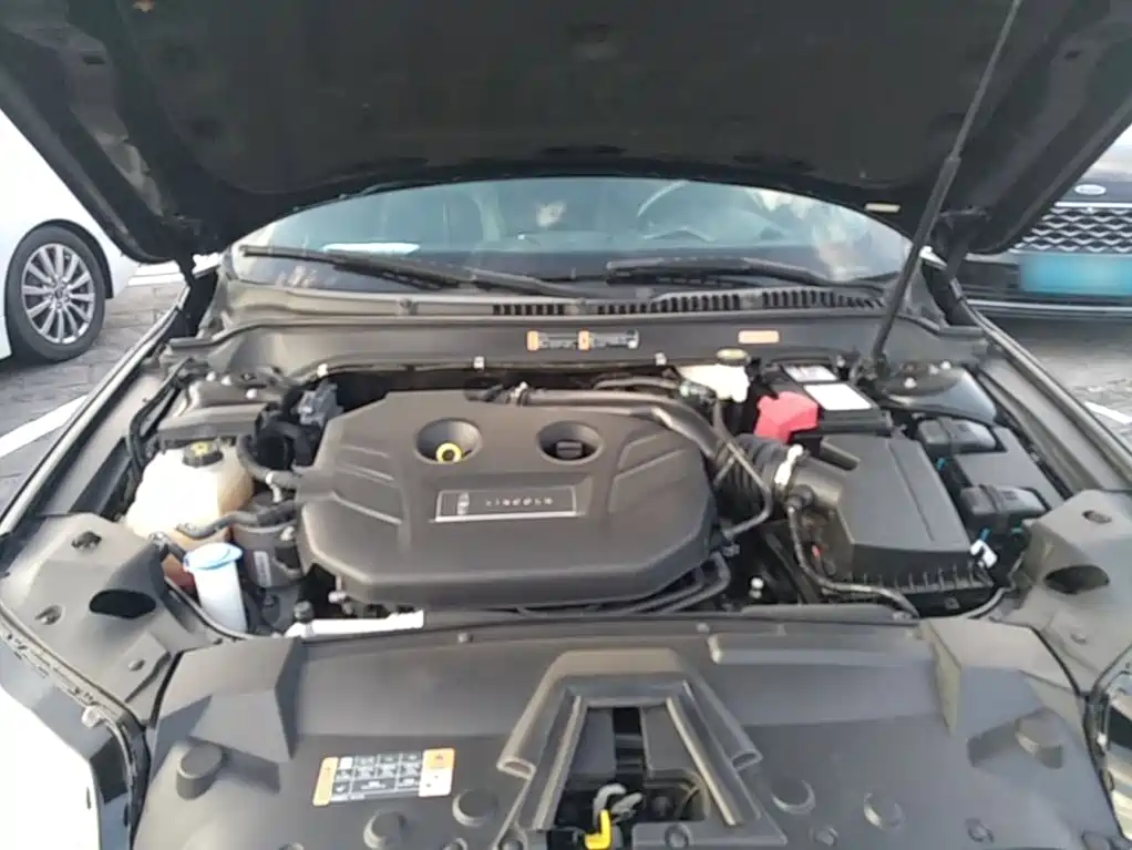 Lincoln MKZ — миниатюра 20