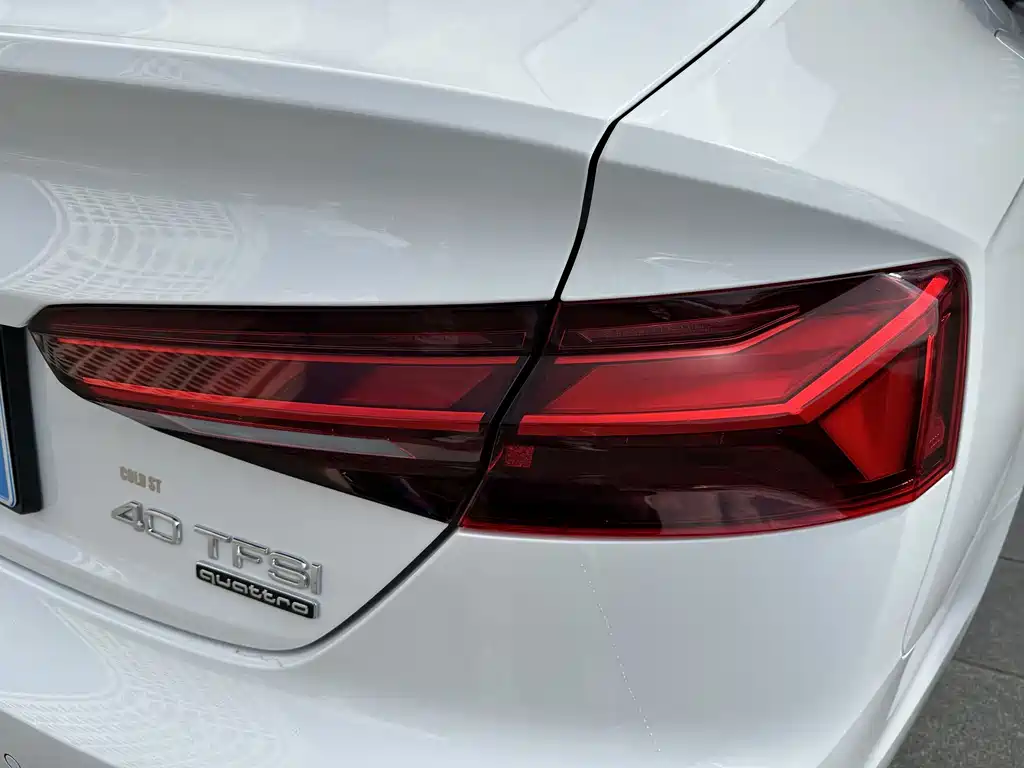 Audi A5 (Import) — миниатюра 10
