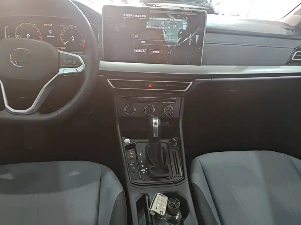 Volkswagen Lavida — миниатюра 10