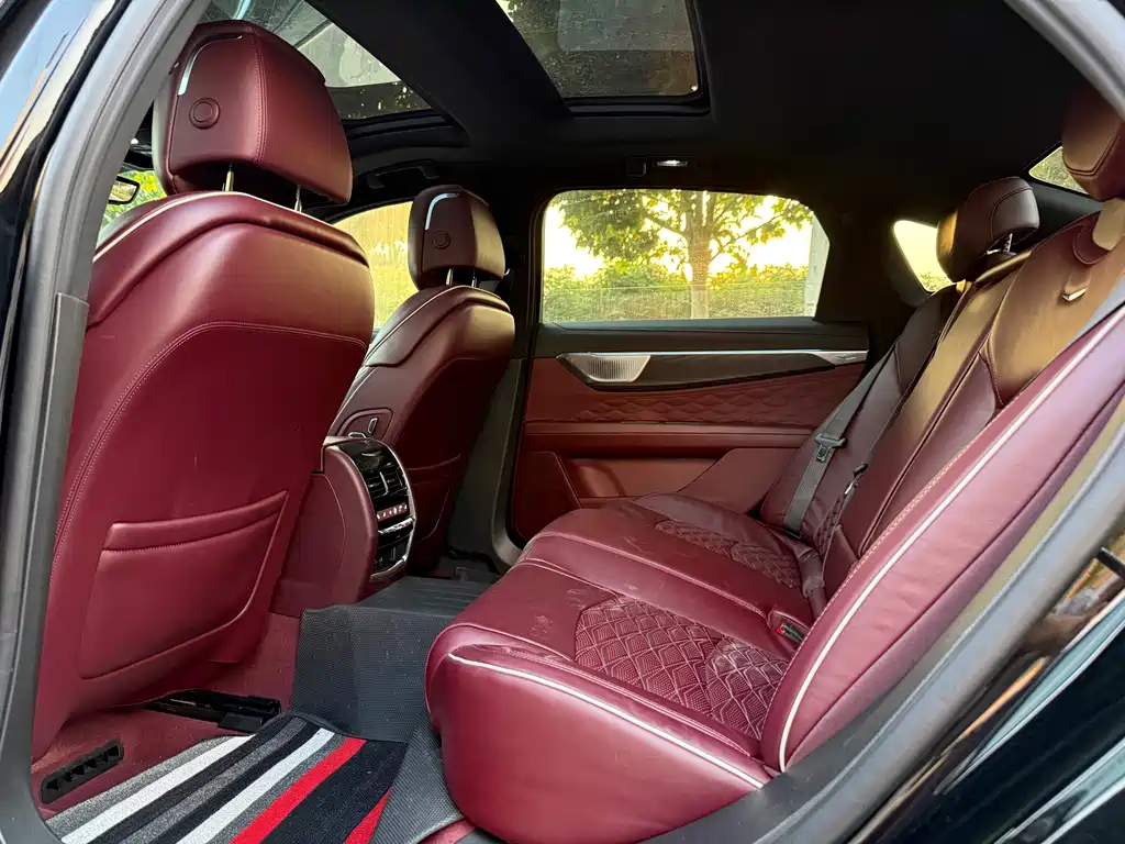 Cadillac CT6 — миниатюра 7