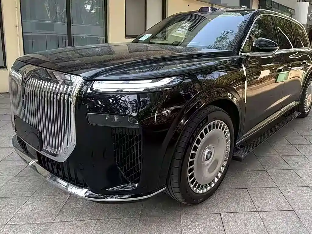 Voyah 岚图泰山 2025