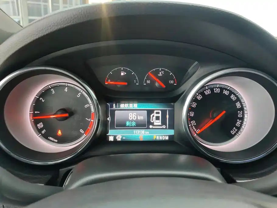 Buick Verano — миниатюра 14