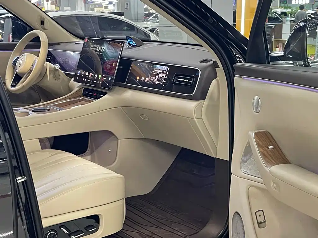 AITO ASK THE WORLD M7