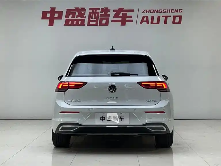 Volkswagen Golf 2023 280TSI DSG Pro