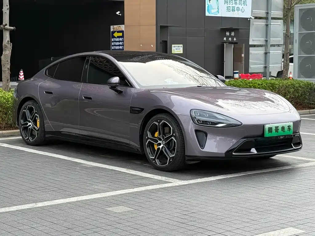 XIAOMI CAR XIAOMI SU7