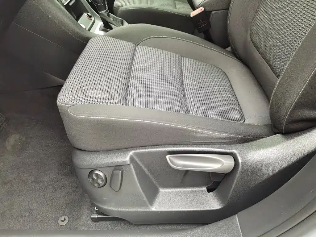 Volkswagen Sharan — миниатюра 20