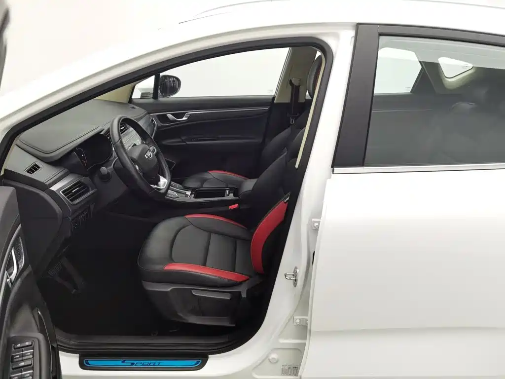 Geely Emgrand GS — миниатюра 10