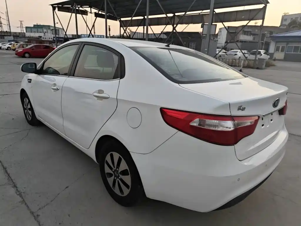 Kia K2 — миниатюра 5