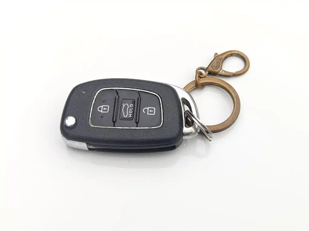 Hyundai Elantra — миниатюра 19
