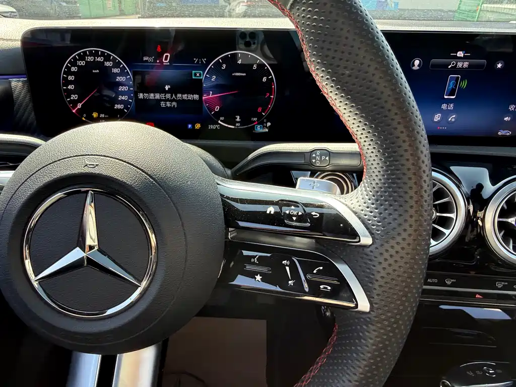 MERCEDES-BENZ A CLASS