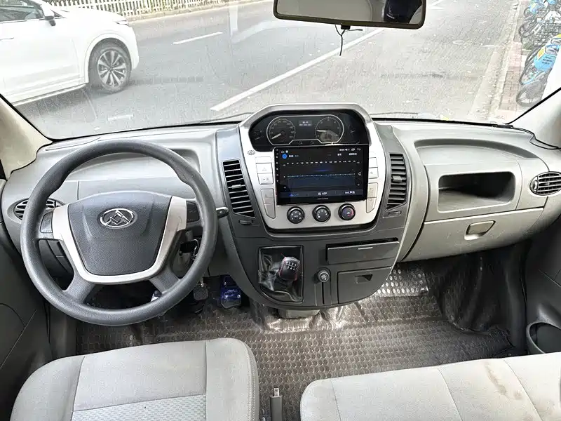 SAIC MAXUS XINTU V80