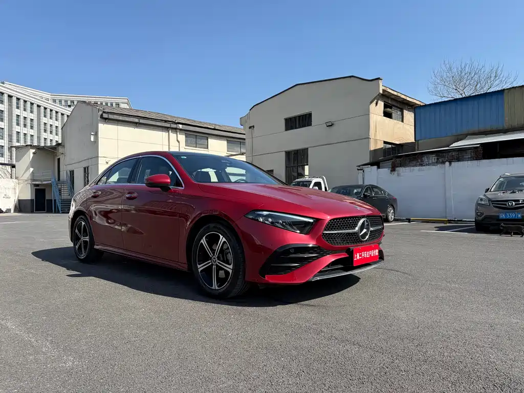 MERCEDES-BENZ A CLASS