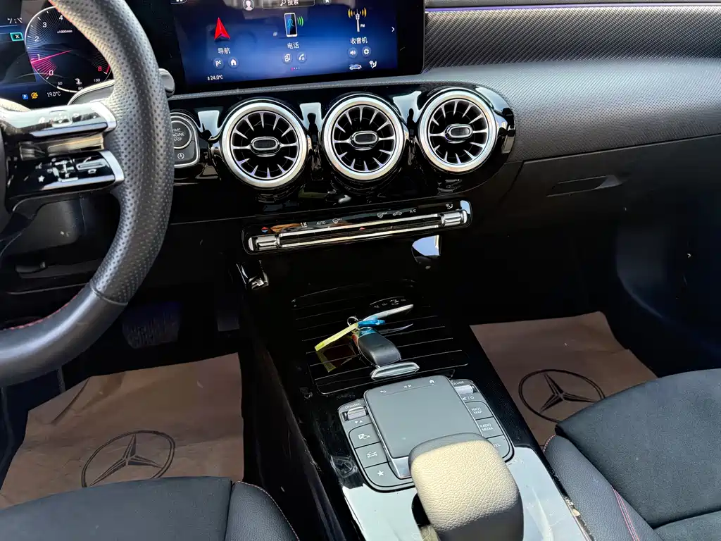 MERCEDES-BENZ A CLASS